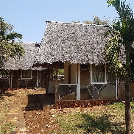 Shimoni Gardens Cottages 외부 사진